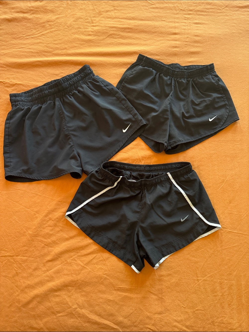 Nike Girl’s 8/10 Black Athletic Shorts Set (3)